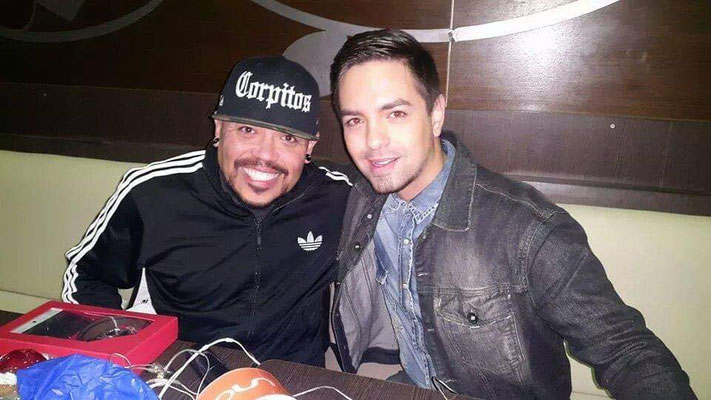 Junto a A. B. Quintanilla, en el año 2014
