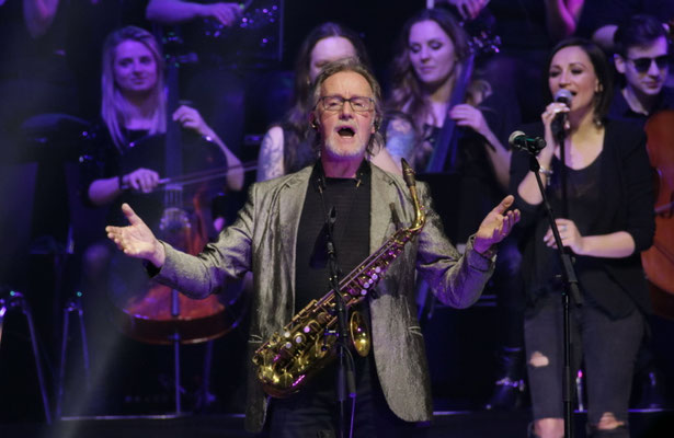 John Helliwell ( Supertramp ) bei der "Rock Meets Classic 2018" in der MHP Arena Ludwigsburg.