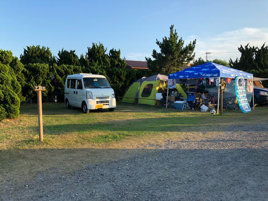 Kujukuri Auto Camping - Unsere Every auf ihrem Stellplatz