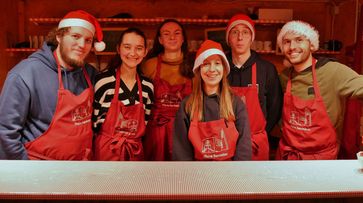 Zweiter Adventsamstag, das Punschhüttenteam