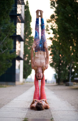 Flyer: Thomas Arta http://www.thomasarta.com/ Base: Lucie Beyer http://www.yogamitlucie.de/ 
