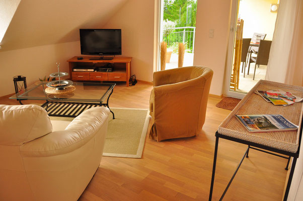 Bella Vista Wohnzimmer - Ferienwohnung Überlingen am Bodensee