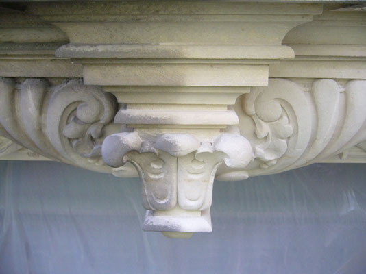 CAHORS(46) PENDANT