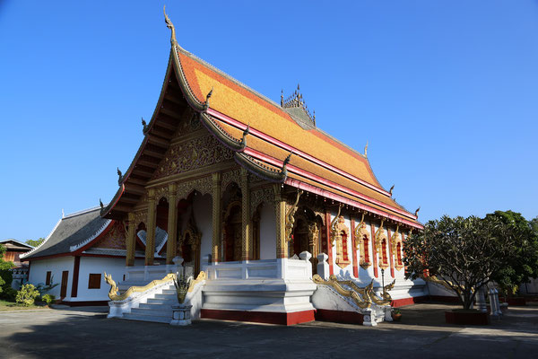 Un des nombreux magnifiques Wat (temple) de Luang Prabang