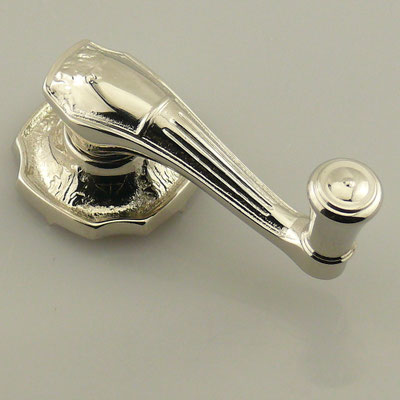 Nachguss von Fensterkurbel für Packard 726 Sedan von 1930. Gefertigt nach einem Originalteil aus massivem Messing mit glänzend vernickelter Oberfläche. - nachguss.de