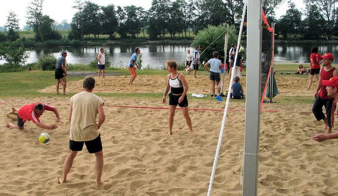 Bürgerbeteiligung beim Beachturnier an der Eider