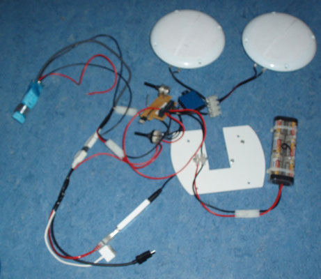 die "Innereien" des BKR V3.0 - für eine einfache Montage alle Kabel mit Steckern verbunden
