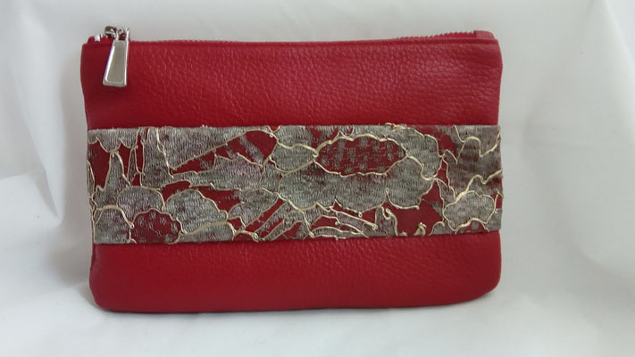  maroquinerie française, pochette artisanale, dentelle Calais Caudry, luxe, trousse fabrication française,  haut de gamme, made in France, pochette fait main
