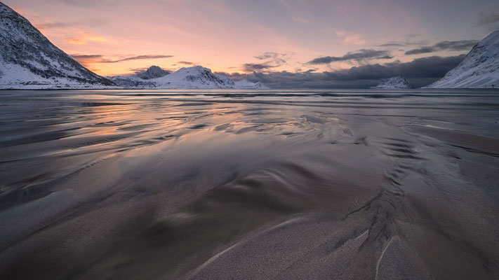 Haukland Strand l 2024
