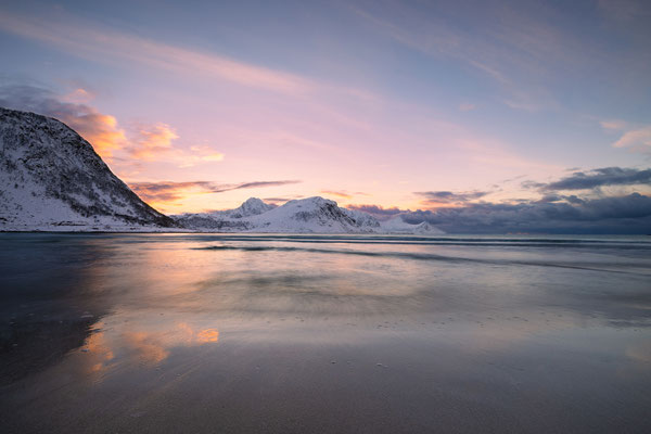 Haukland Strand l 2024