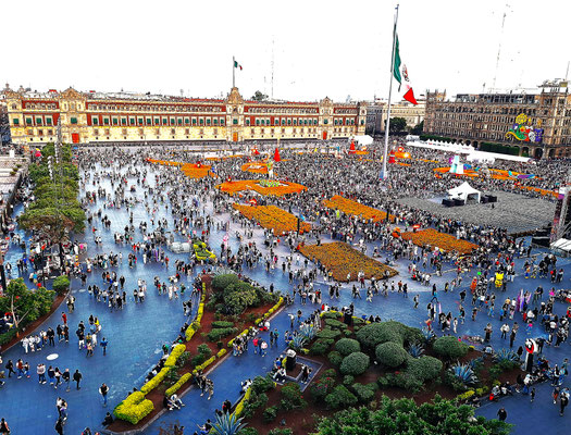 Der Zocalo von Oben....