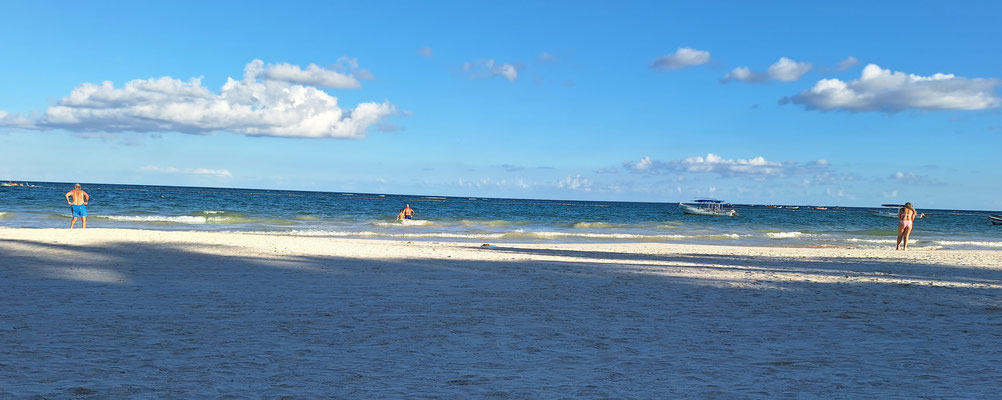 Der schöne Sandstrand....