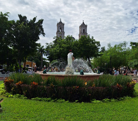 Parque Principal mit....