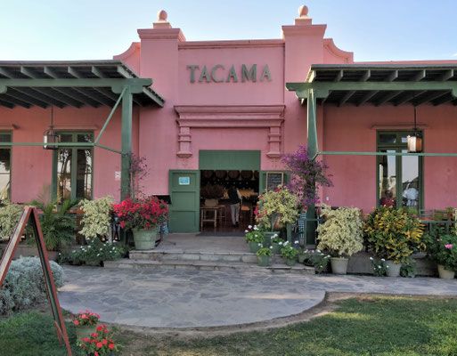 ......Hacienda Tacama.