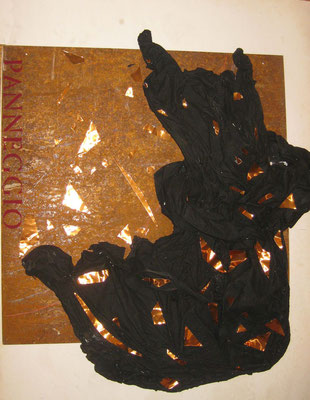 Panneggio nero con rame - Tecnica mista cm- 80 x 71 - Crema 2015