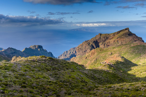 Tenogebirge mit Blick auf La Gomera