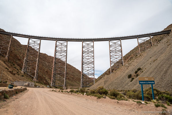 La Polvorilla - Viadukt auf 4220 Meter ü. M. (Tren a las Nubes)