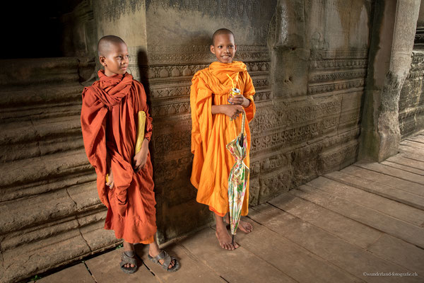 Mönche bei Angkor Wat