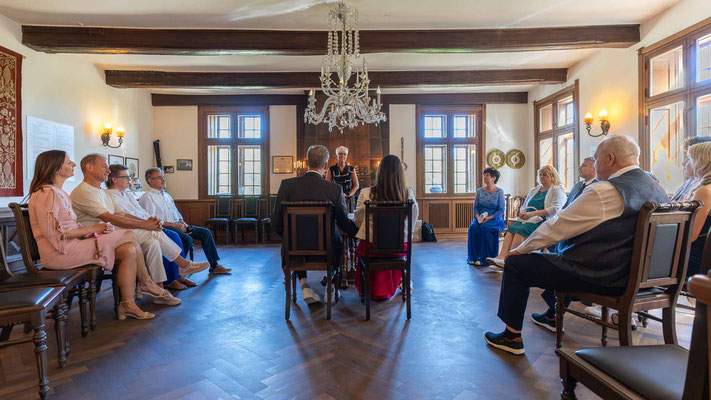 Standesamtliche Trauung im Herrenhaus Hoyerswort