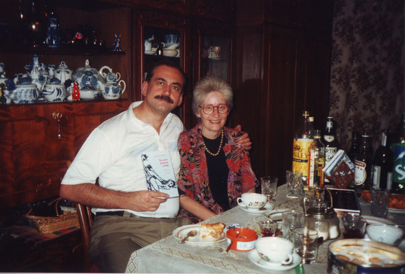 Claudia Erdheim und Andreji Jachontow, Schriftsteller und Journalist, Moskau 1998