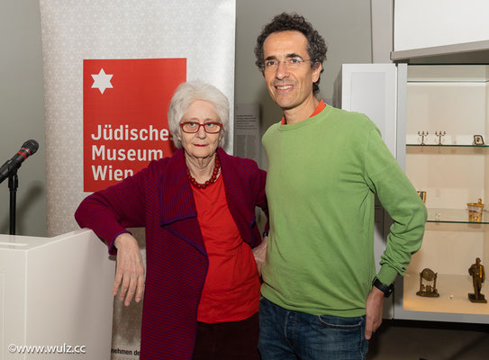 Claudia Erdheim, Jérôme Segal, Jüdisches Museum, 10.12.2019: Claudia Erdheim spricht mit Jérôme Segal über die beiden Familien.