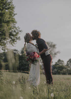 Groom: @marcel_yao  Photography: @a_stone.de Hair&Make up: @brautliebe.com_  Decoration: @mehrkonfettibitte & @goldroeschen_vintage_verleih  Flowers: @nymph_blumendesign Paper goods: @nicnillasink Table&Chairs: @nimmplatz Baldachine: @tipiyeah Dress: @dau