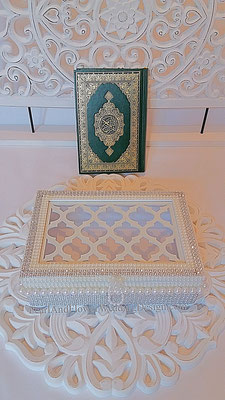 Box für Koran (silber/Perlen)