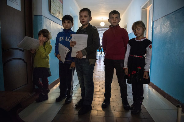 Children waiting to be analyzed by Professor Bandazhevsky's team at the Ivankiv hospital