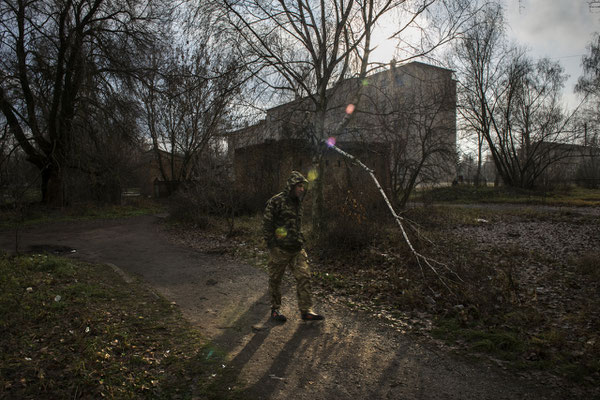 Chernobyl town, a worker return to his accomodation after the end of his shift.