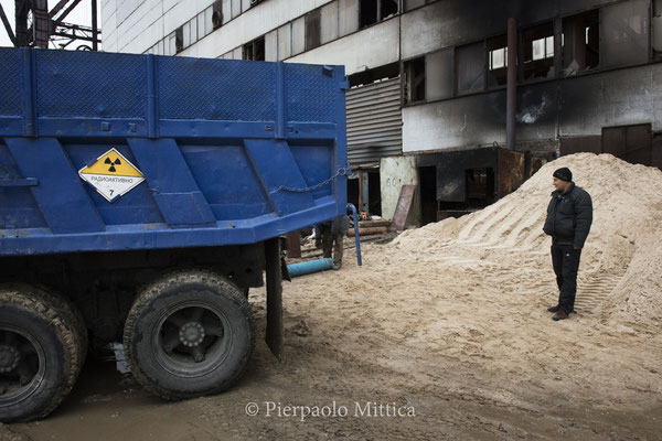 The truck to transport the radioactive scrap metals