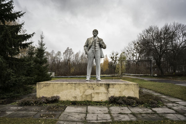 A statue of Lenin in the square in Chernobyl town. In the exclusion zone time has stood still since 26 April 1986, for this reason signs of the soviet past are still visible.