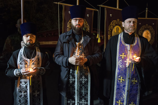 A moment to commemorate the anniversary of the nuclear disaster. The commemoration ceremony is held every year on 26 April, in the main square of Chernobyl and culminates with a orthodox mass in memory of the victims.