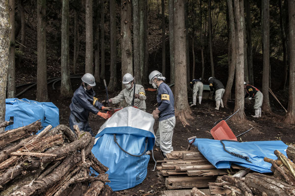 Decontamination works Fukushima No-Go Zone. 