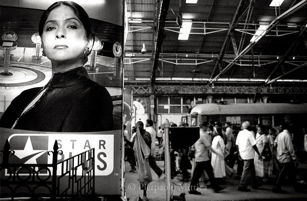 Victoria station, Mumbai 2002