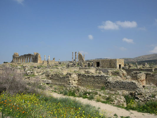 Die römische Ausgrabungsstätte Volubilis aus dem zweiten Jahrhundert