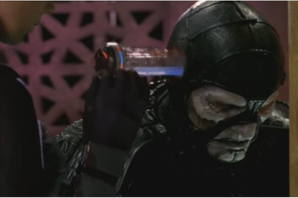 So manche Maske erinnert durchaus an Star Trek - The Next Generation