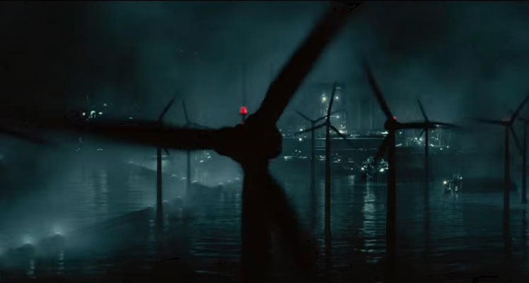 eine der wenigen CGI Aufnahmen des Films zeigt den Handlungsort, die INFINI Minenabbau-Station am Rande des von Menschen erforschten Raums, dar