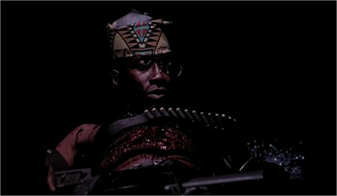 wie für SF-Action-B-Movies jener Zeit üblich, gibt es für verhältnismäßig harte Szenen zu sehen