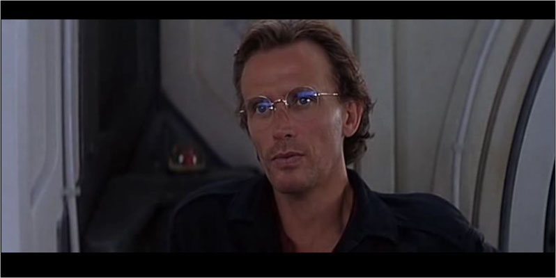 Peter Weller war einige Jahre vor dem Dreh mit dem Kultfilm Robocop berühmt geworden