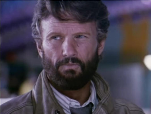 Kris Kristofferson ist Countrysänger und seit den 70er Jahren auch als Schauspieler aktiv. Er wurde 1976 mit einem Golden Globe ausgezeichnet)