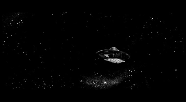 die Ikarie XB1 auf ihrem Flug zu Alpha Centauri. Die Spezialeffekte entsprechen etwa denen von TV-Produktionen jener Zeit