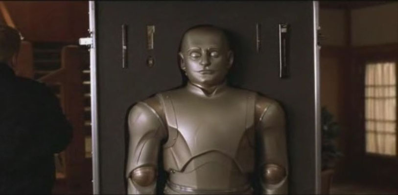 Richard Martin kauft einen androiden Haushaltsroboter