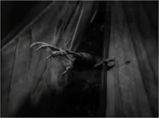eine der typischen 3-D Szenen des Films, wie sie auch heute noch in ähnlicher Art verwendet werden. Übrigens war das "Monster" erst nach etwa einem Drittel des Films vollständig zu sehen