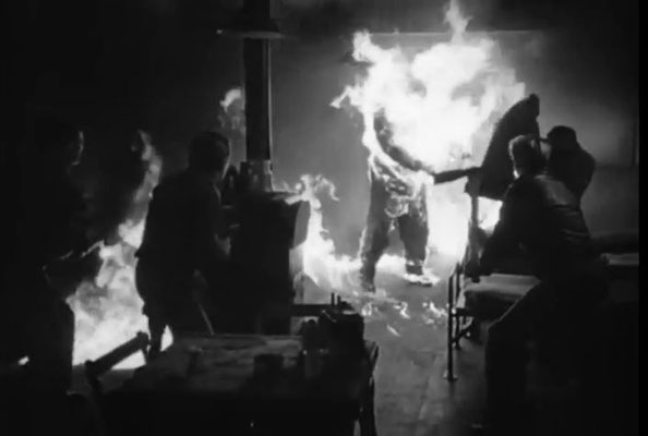 selbst Feuer kann das Das Ding nicht töten
