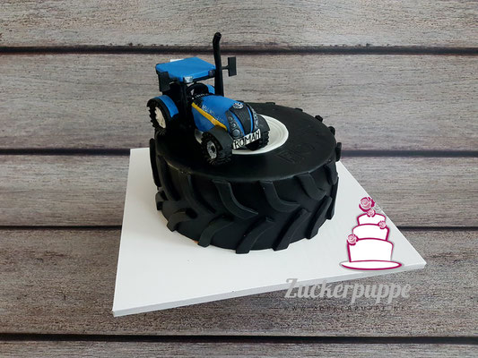 NewHolland Torte zum 18. Geburtstag von Roman