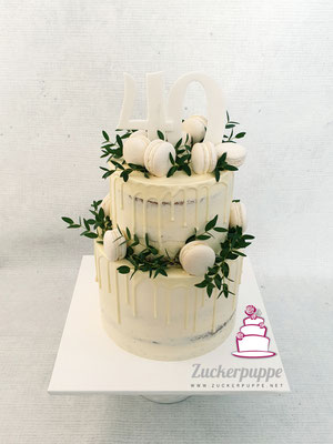 Seminaked-Dripcake mit feinem Eucalyptus und selbstgemachten Macarons zum 40. Geburtstag von Giorgio