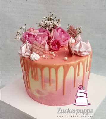 Rosa DripCake zum 23. Geburtstag von meiner Freundin Natscha