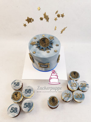 Vintage-Torte mit Dunkelblau und Gold zum 58. Geburtstag von Markus