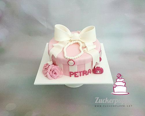 Rosarote Schmuckschatulle zum 40. Geburtstag von Petra