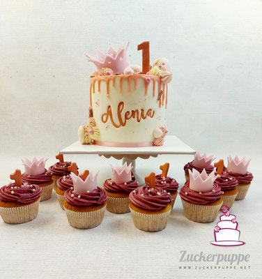 Krönchen Torte und dazu passende Cupcakes zum ersten Geburtstag von Alenia